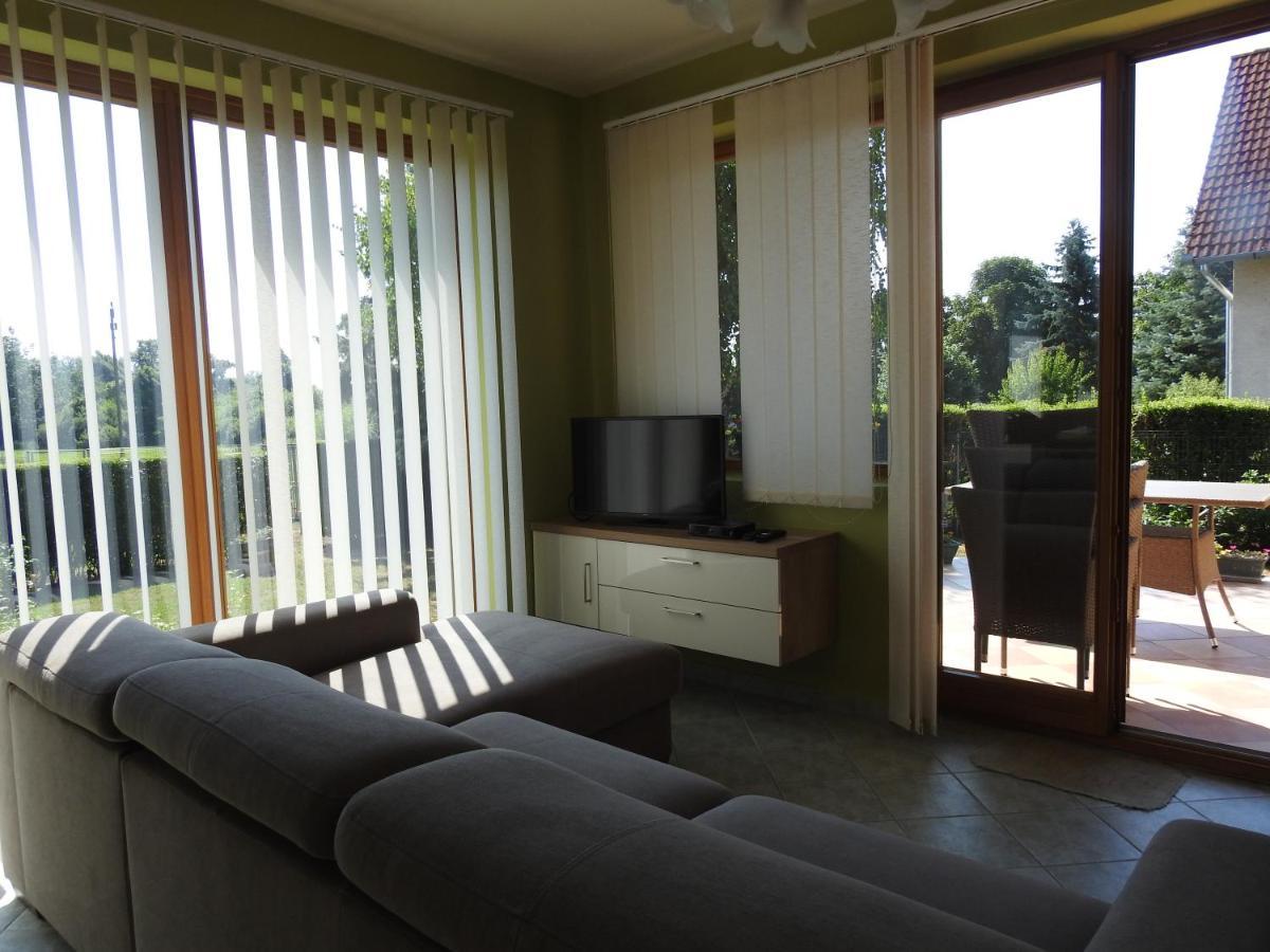 Petra Apartmanhaz Badacsonytomaj Luaran gambar