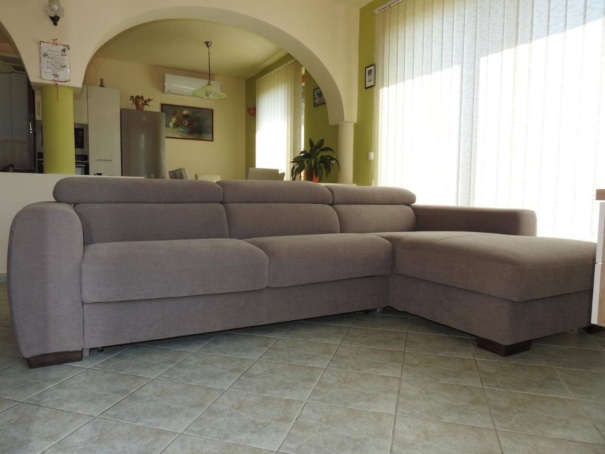 Petra Apartmanhaz Badacsonytomaj Luaran gambar